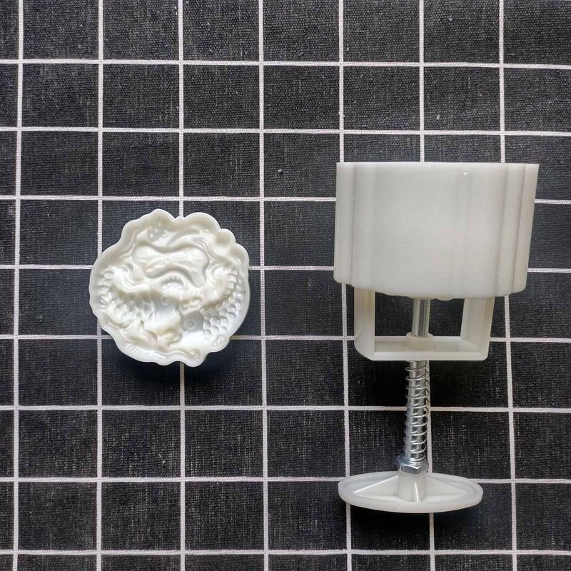 Plastic Mooncake Molds Mooncake Stamps Mooncake Tools Creative Lotus Carp Shaped