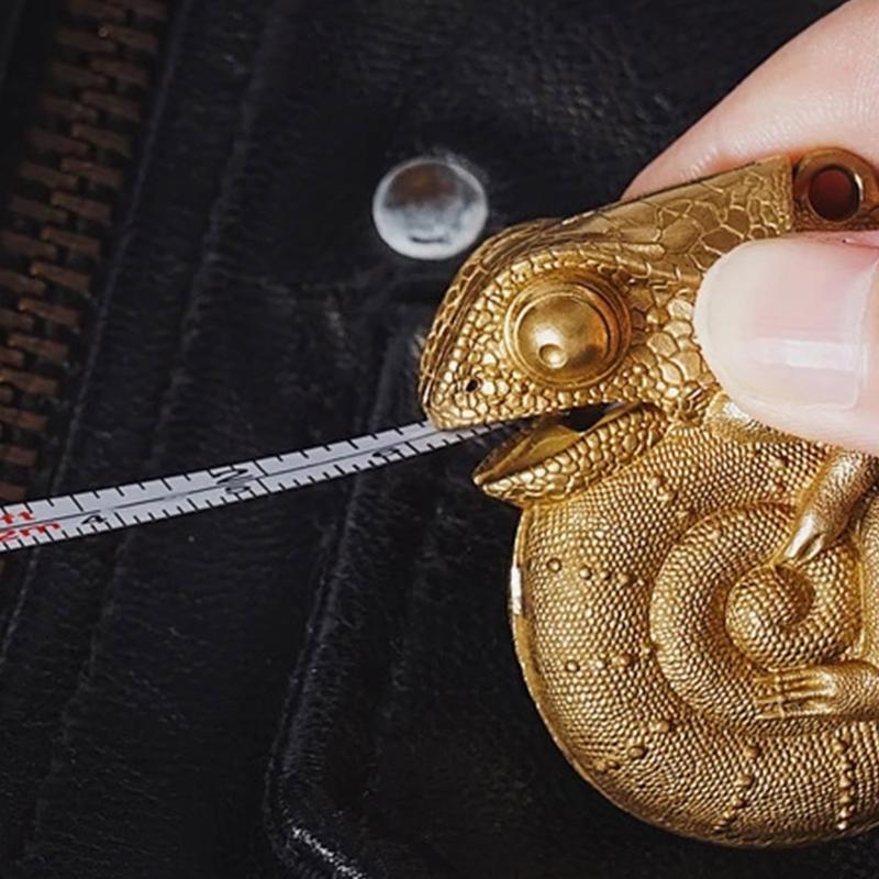 Portable Keychain Metal Dragon Measuring Tape Keychain Metric Measuring Tape