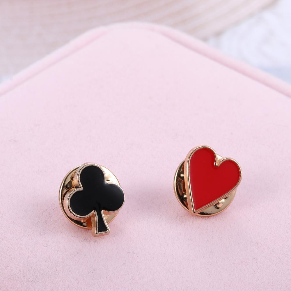 Accessories Poker Shaped Club Alloy Badges Brooches Collar Pins Boutonniere