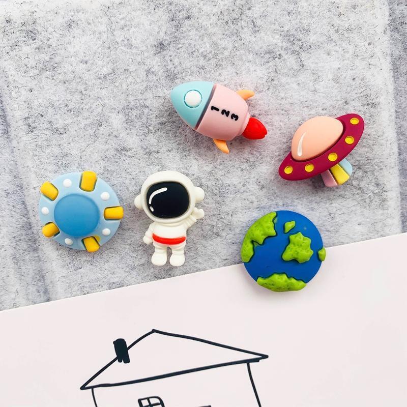 8 Pcs Multipurpose Decorative Thumbtacks for Displaying Maps Documents Photos