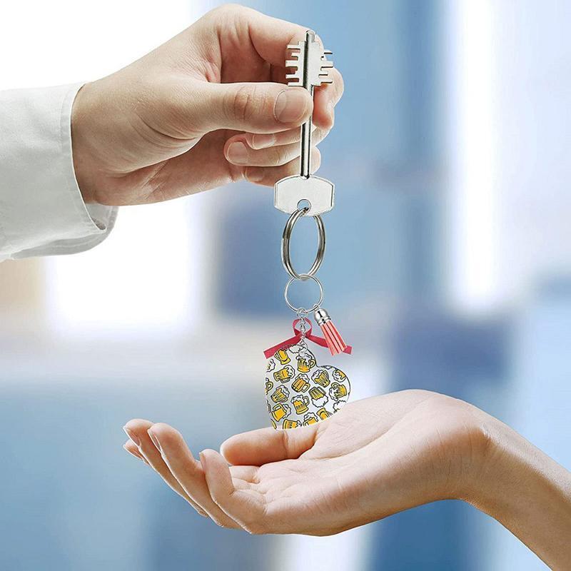 144Pcs DIY Keychain Charms Kit Acrylic Keychains for Key Ring Charm Tote Pendant