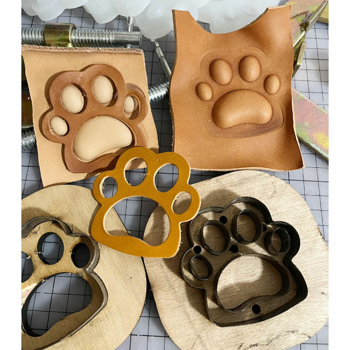 Dog paw Leather Cutting Dies Punch Blades Mold, Cutter Template Tool-Mould Craft