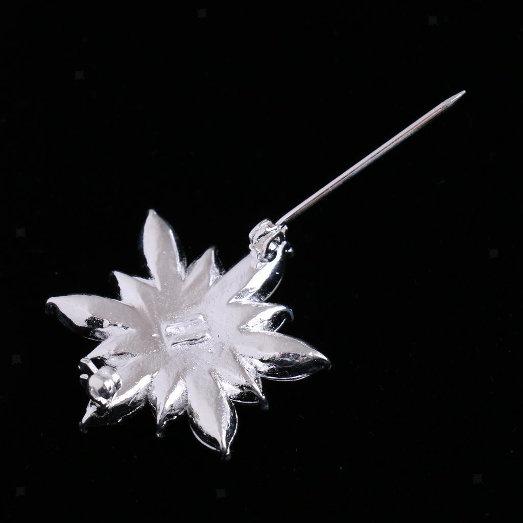 Fashion  Flower Diamante Brooch Rhinestone Pin Gift