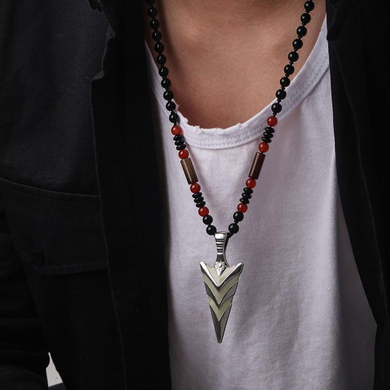 Glowing Rock Hip Hop Necklace with Arrow Pendant Cool Spear Point Charm Clavicle
