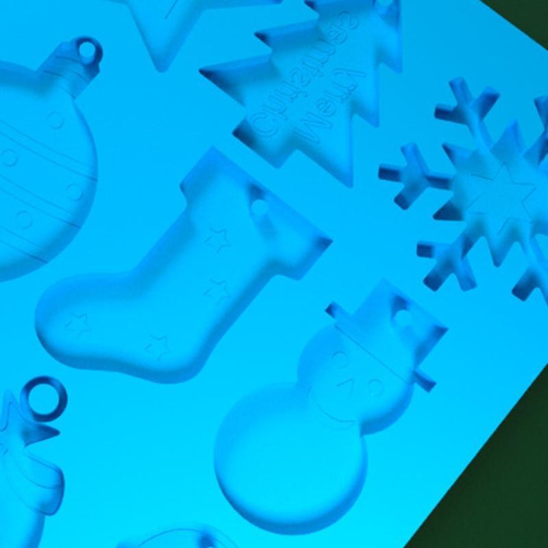 Shiny Glossy Christmas Keychain Silicone Mold for Christmas Love Gift Craft