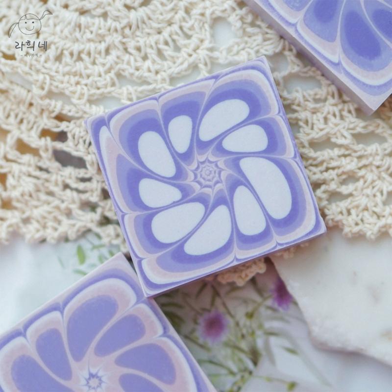 Pull Through Swirl Soap Shapers Eight Flower One Rod 6cm Square Silicone Mold