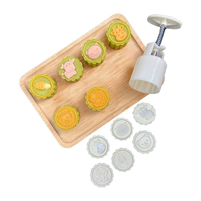50g Mooncake Moulds Hand Pressure Gadgets Plastic Material Baking Accessories