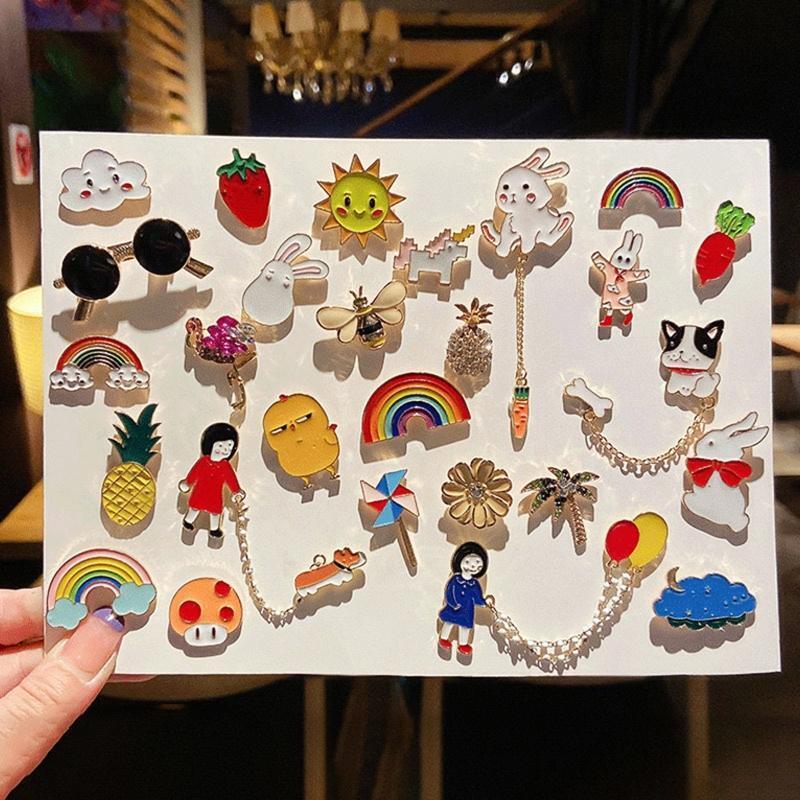 20 Pcs/Set Delicate Cartoon Brooch Pins Coats Scarves Shirts Clothes Bags Pins