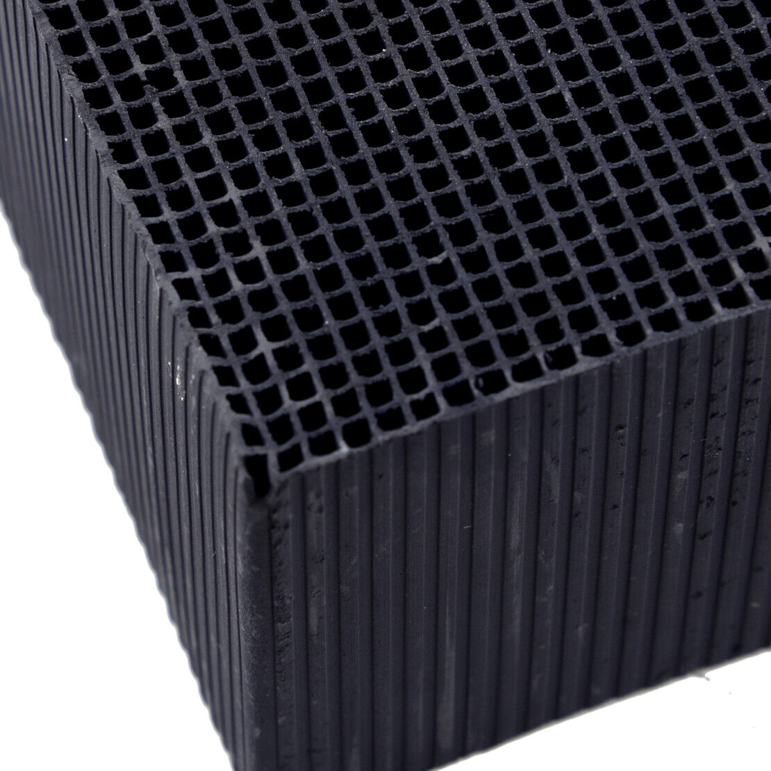 Eco-Aquarium Water Purifier Cube Water Cleaning Filter Activated Carbon Tool