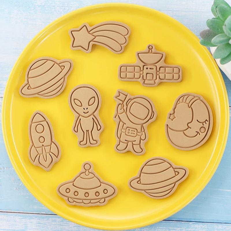 Cookie Cutters Cookie Moulds Biscuit Cutters Cookie Stamps Space Series PP Mould