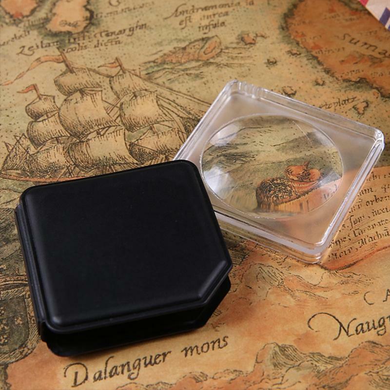 Small Pocket Magnify Glass Folding Mini Magnifying Glass for Reading Science