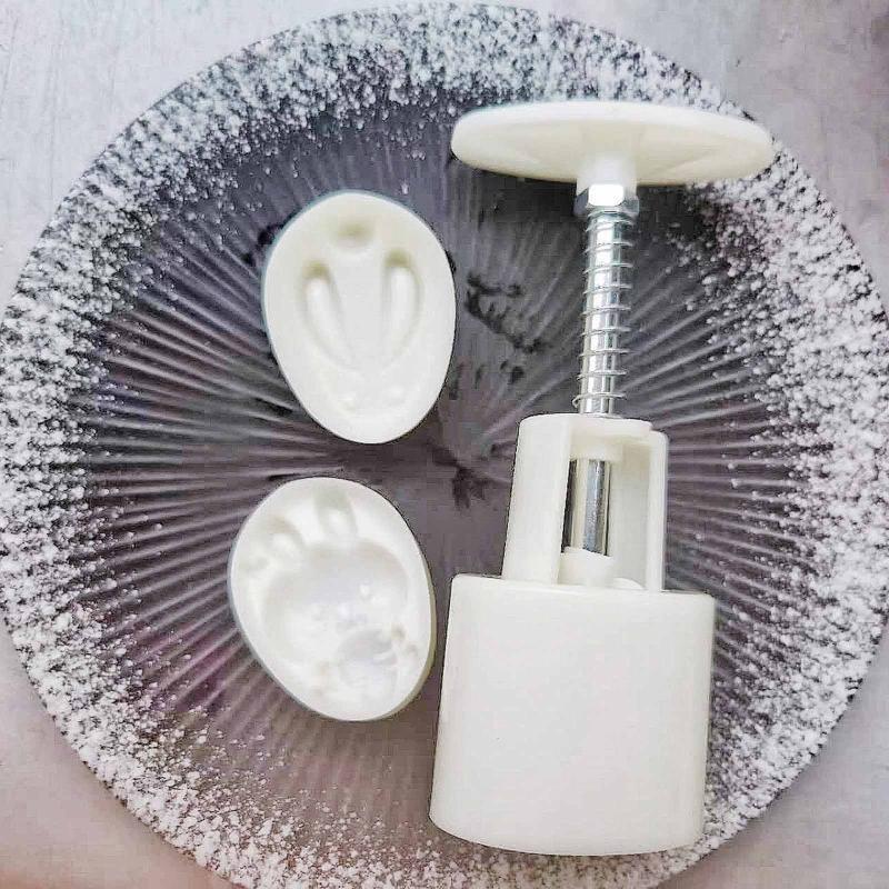 Rabbit Shape Stamps Moon Cake Moulds for Mid-Autumn Festival DIY Baking Mooncake