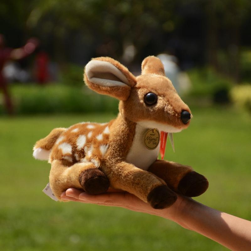 Mini Forest Animal Cartoon Sika Deer Bright Color PVC Made Table Games Best Gift