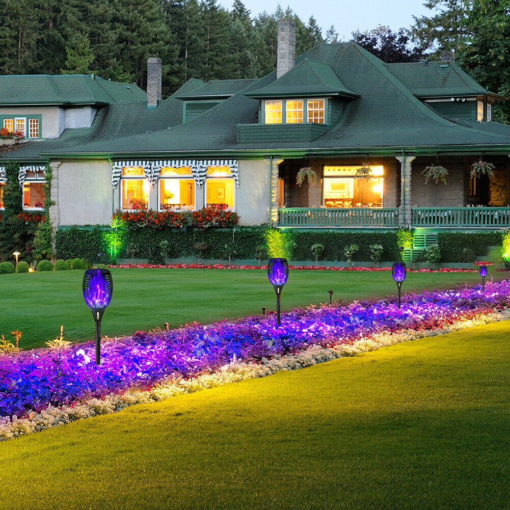12 LED Flame Torch Light Solar Powered Garden Plug-In Decor Lamp (2pcs)