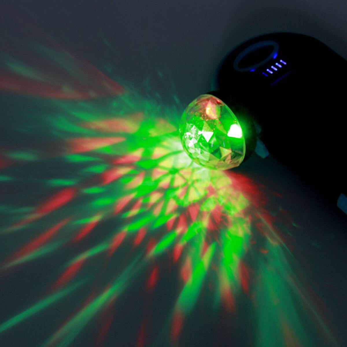 Mini USB Disco Light Sound Activated LED Magic Disco Ball Lamps (Black)