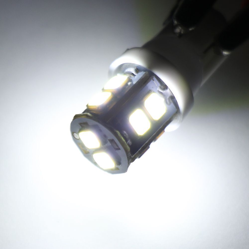 Plate Lamp 10SMD White W5W 2825 158 192 168 194 Car Bulbs LED Light T10
