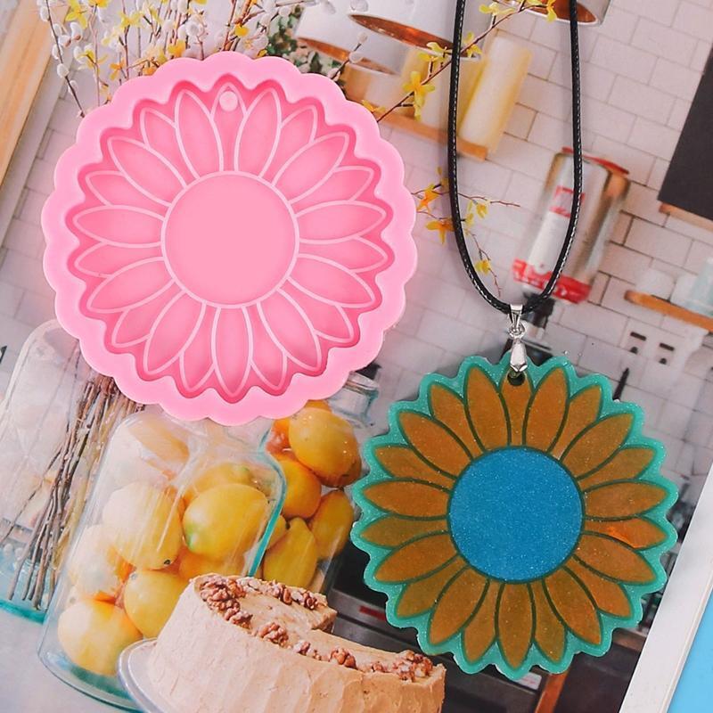 Sunflower Keychain UV Crystal Epoxy Mold Flower Shape Coaster Silicone Mould DIY