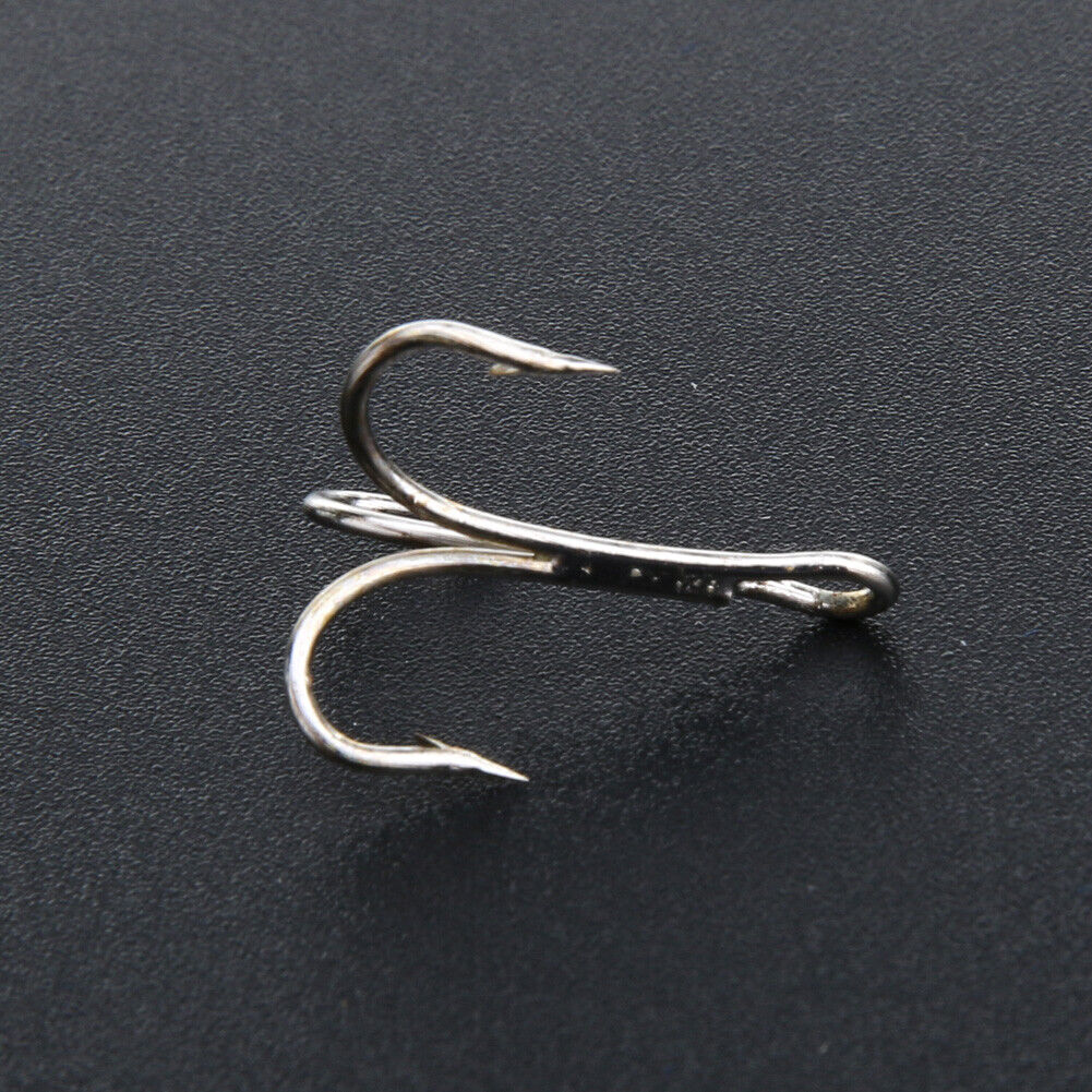 50pcs Barbed Crank Sharp Fishing Hooks Tackles with 3 Anchors (4#)