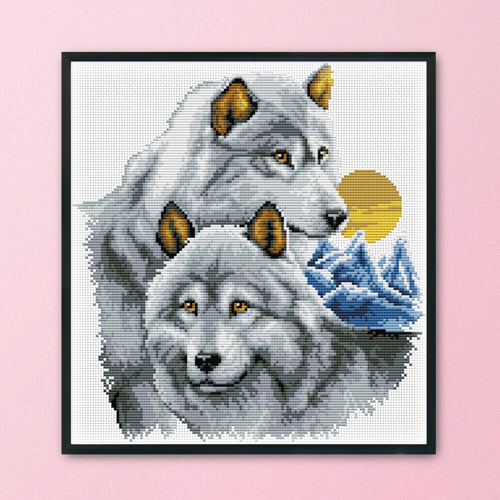 Cross Stitch Kits Printed DIY Embroidery 11CT Stamped (1070 Two Wolves)