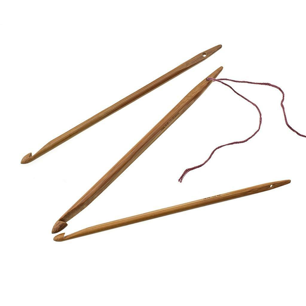 7 Pieces Wooden Knitter's Long Crochet Hooks Set Needles for Sewing 4mm-7mm