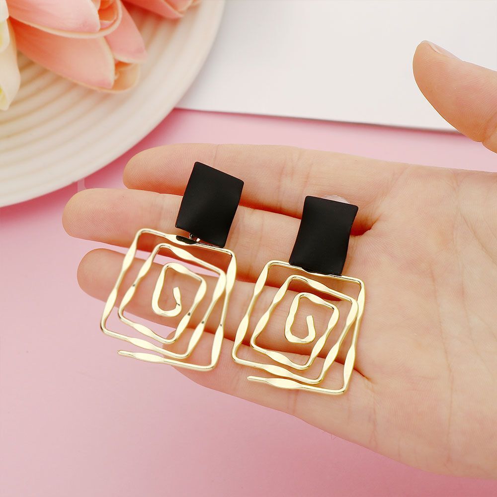 Women Girls Hanging Earrings Dangle Drop Geometric Spiral Earrings Metal Maze