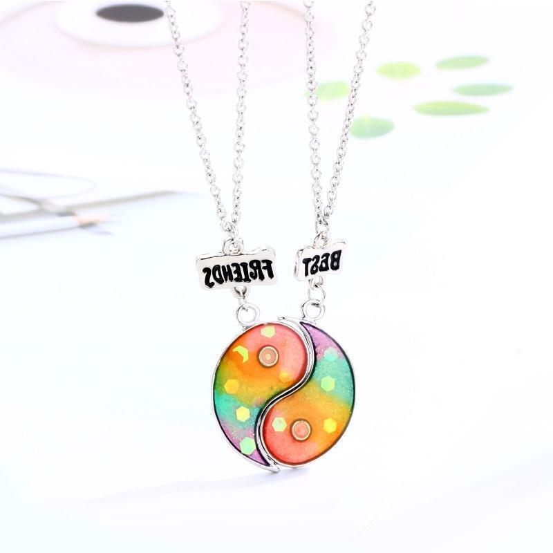Fashion Couples Necklace Cartoon Tai Chi Shaped for Sisters Lover Best Friend