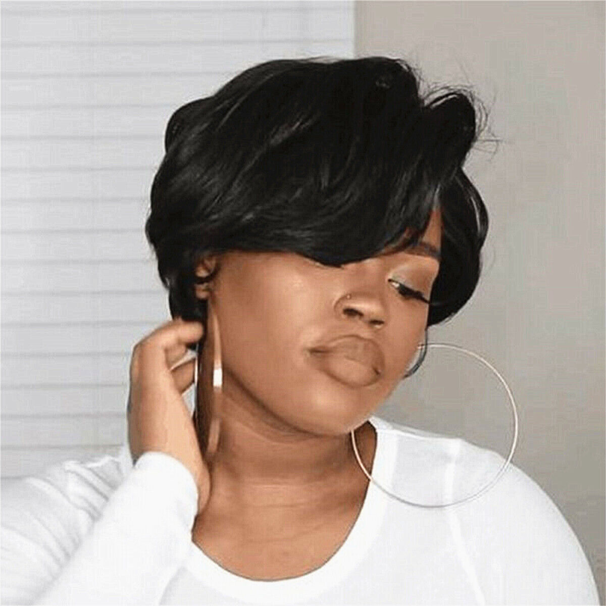 Women Black Heat-Resistant Hair Wig Natural Straight Hair Short Synthetic Wigs