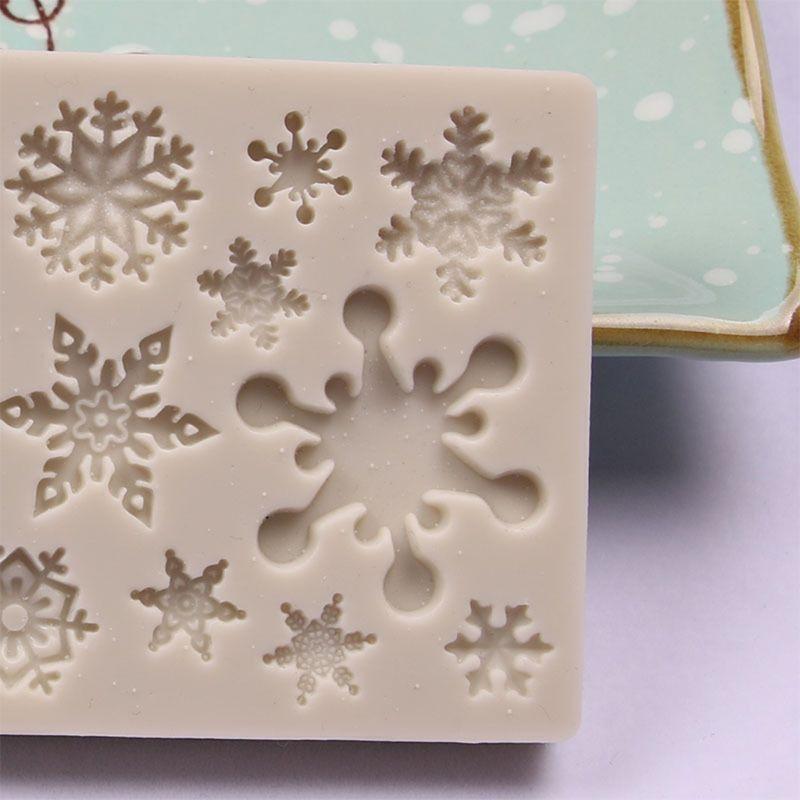 Different Snowflake Shaped Silicone Molds Set for Making Large Soap Bath