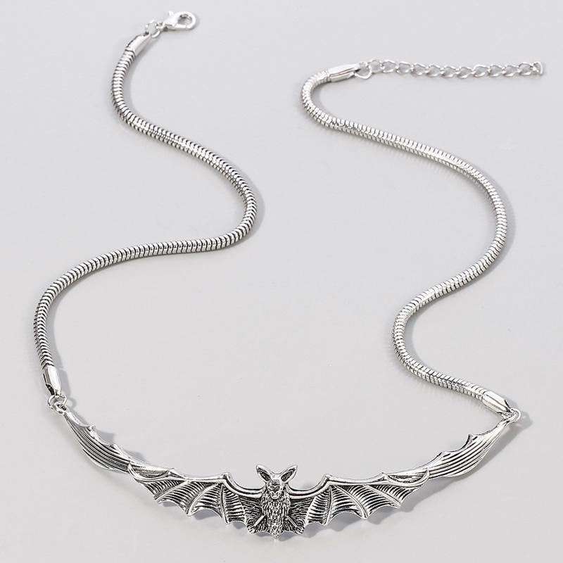 Exquisite Bat Choker Necklace Women Hip-hop Gothic Punk Style Clavicle Chain
