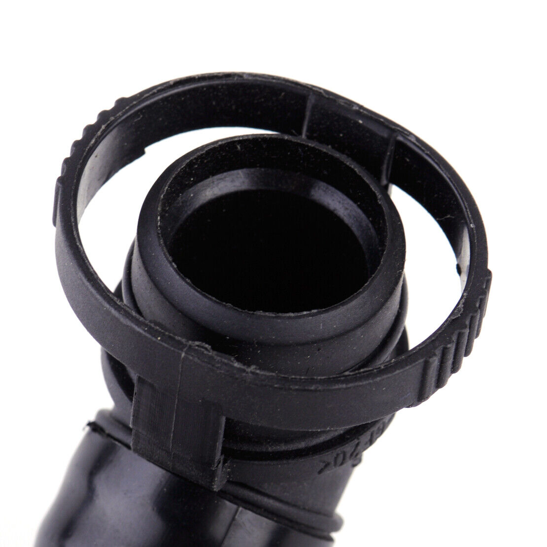 Crankcase Ventilation Breather Hose 06C103235A fit for AUDI A4 A6 A8 3.0 V6 Li