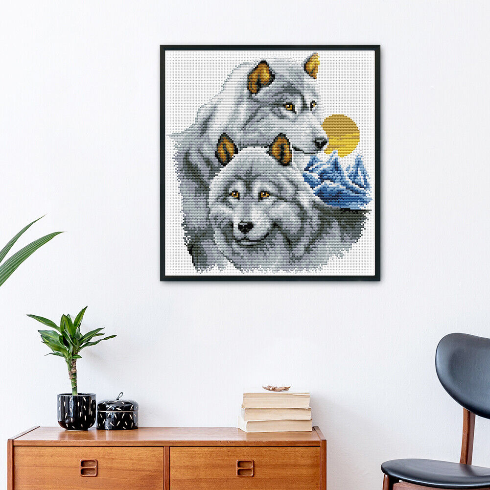 Cross Stitch Kits Printed DIY Embroidery 11CT Stamped (1070 Two Wolves)