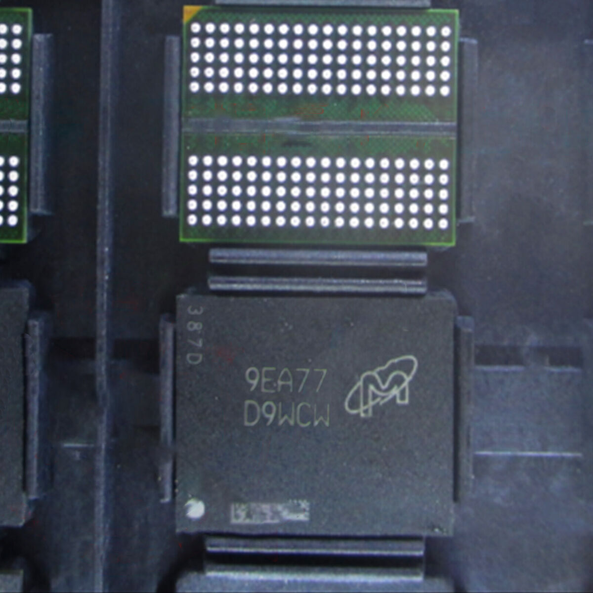 DDR6 MT61K256M32JE-14:A D9WCW BGA Video Memory Card Chip IC Chip Accessories