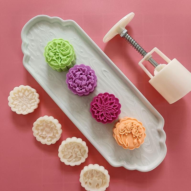 Plastic Material Mooncake Mold 50g Flower Shaped Stamps Moon Cake Moulds for DIY