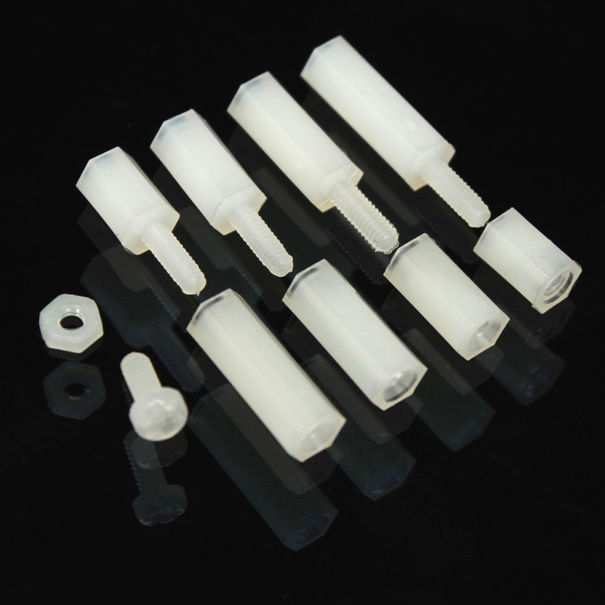 200pcs M2.5 Nylon White Male Female Standoff Spacers Bolts Nuts Assortment Sets