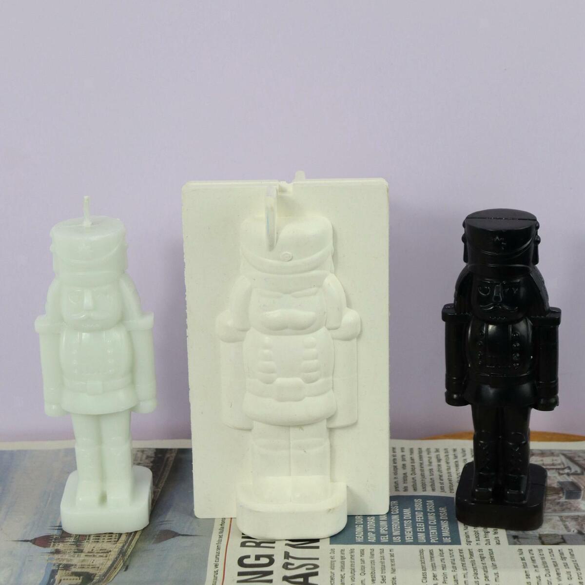 Nutcracker Walnut Soldier Candle Mould Bath  DIY Silicone   Ornaments