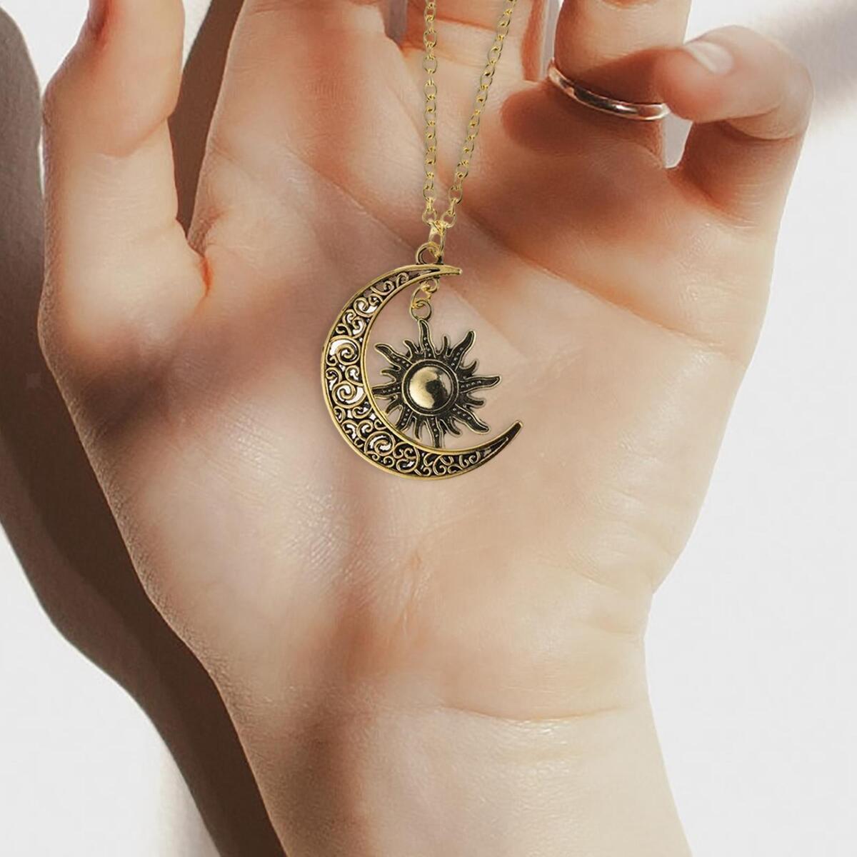 2Pcs Trendy Crescent Moon And Sun Necklace High Polished Jewelry for Women