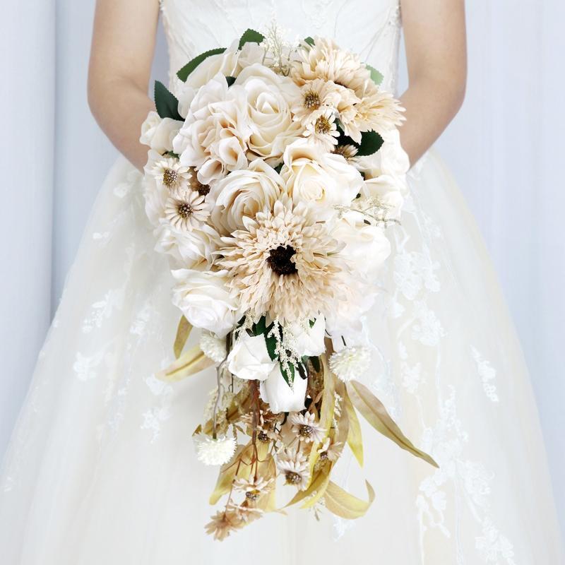 Gorgeous Holding Flowers Rose Cascading Wedding Bridal Bouquet for Photo Props