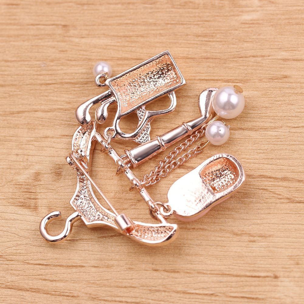 New Women Badges Pendants Fashion Pink Enamel Brooch Pins Hanger Brooches