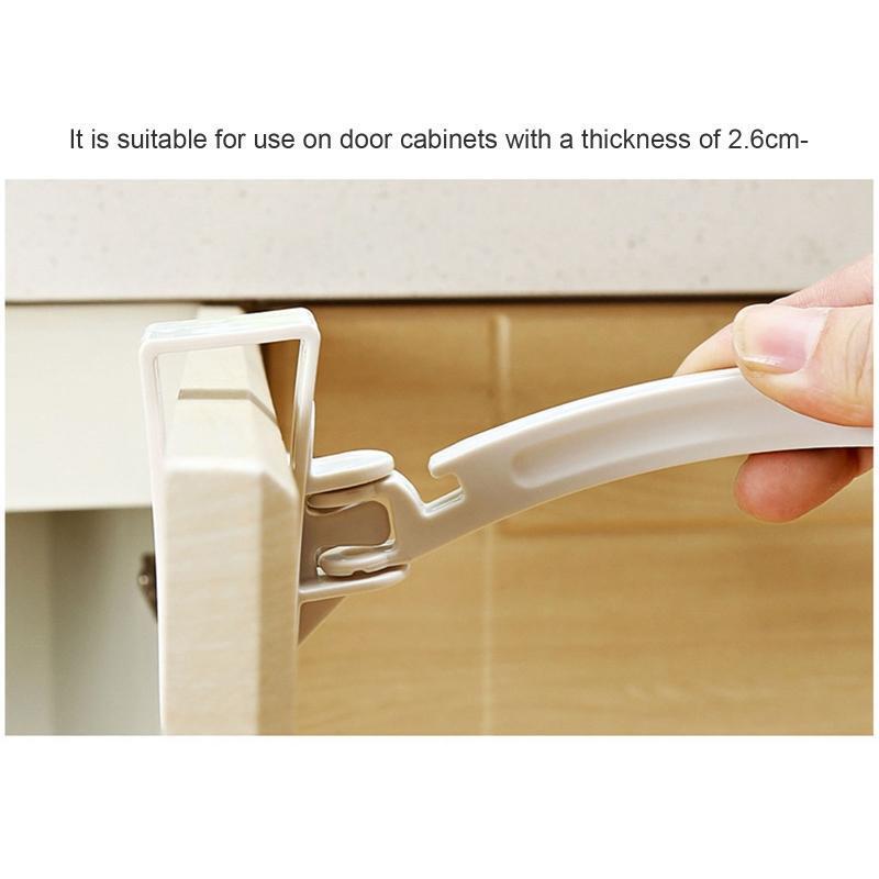 Plastic Bag Hooks Set of 2 Over Cabinet Door Organizer Trash Bag Holder
