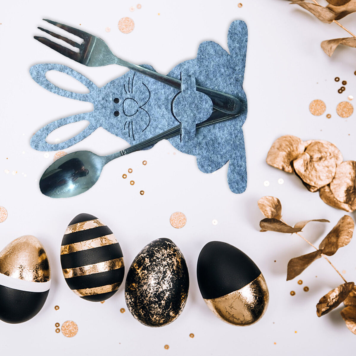 Cutlery Bag - Easter Bunny Dinner Table Decor Supplies 4 Pieces (Grey)