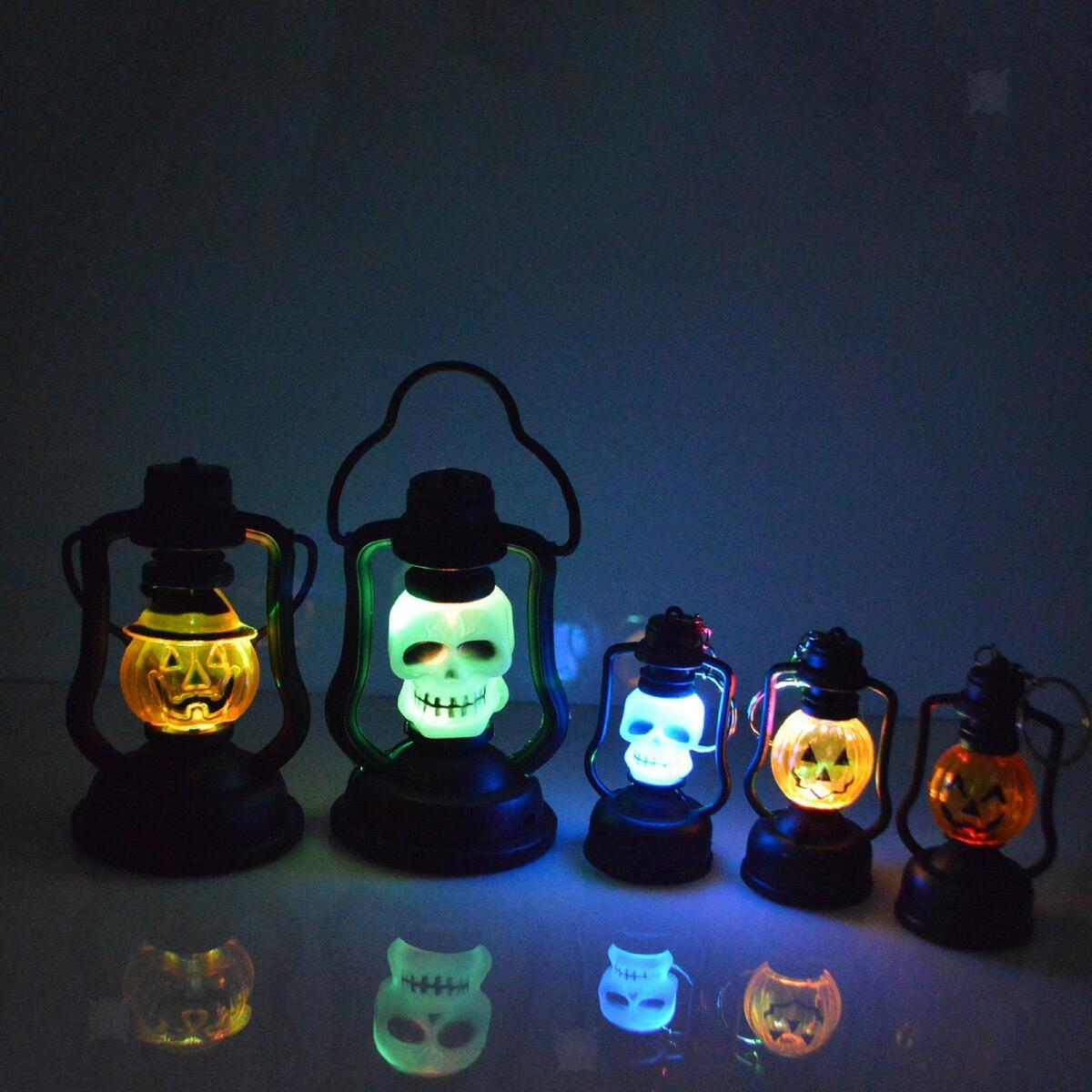 2x  Pumpkin  Glowing Key Chain Purse Pendant Charms Keyring