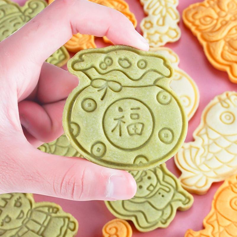Set of 6 Spring Festival Style Cookie Cutters Set Cookie Dessert Biscuit Cutters