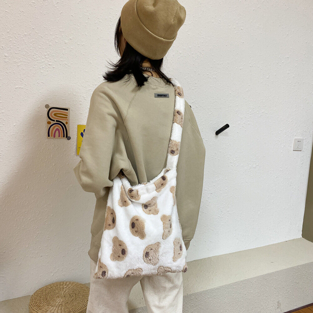 Autumn Plush Shoulder Handbag Women Bear Big Capacity Messenger Bag (B)