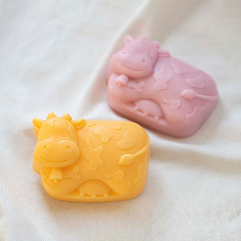 Ice Cube Soap Molds Cute Cows for Making Candle Gumpaste Chocolate Dough Gift