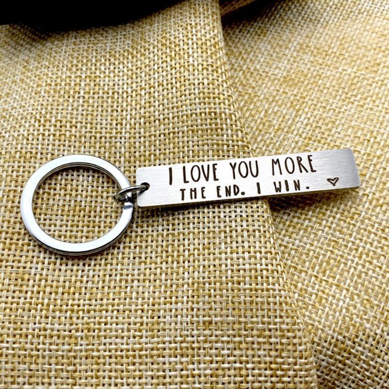 2 PCS/Set Matching Keychain Gift for Couples Personalized Keychains Presents
