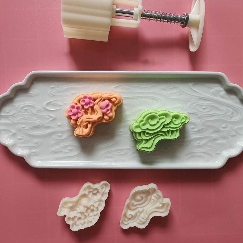 Mooncake Stamps Pine Shaped Baking Moulds Pastry Gadgets for Mid-Autumn Festival