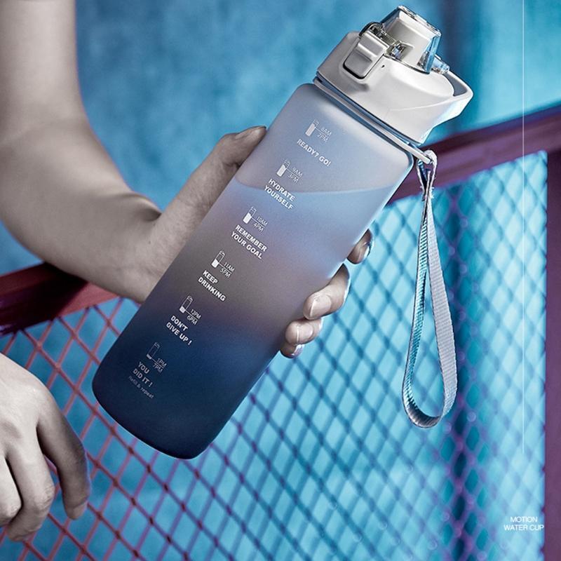 Fashio Design Water Sport Bottle 1000ml Travel-friendly Size Gift for Friends
