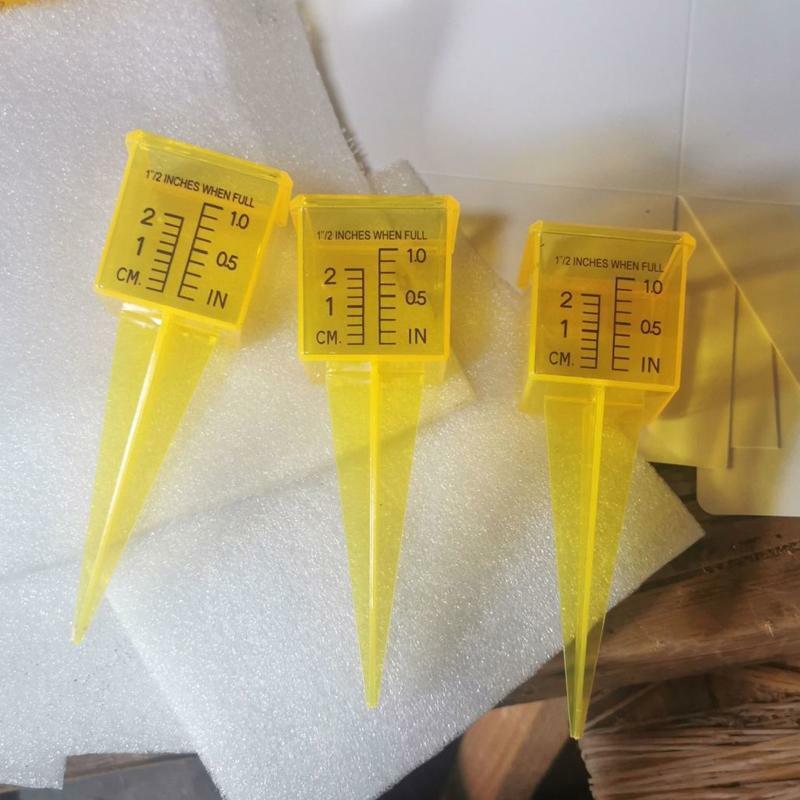 Wide Mouth Rain Gauge/Sprinkler Gauge Bright Yellow Outdoor Water Measuring Tool