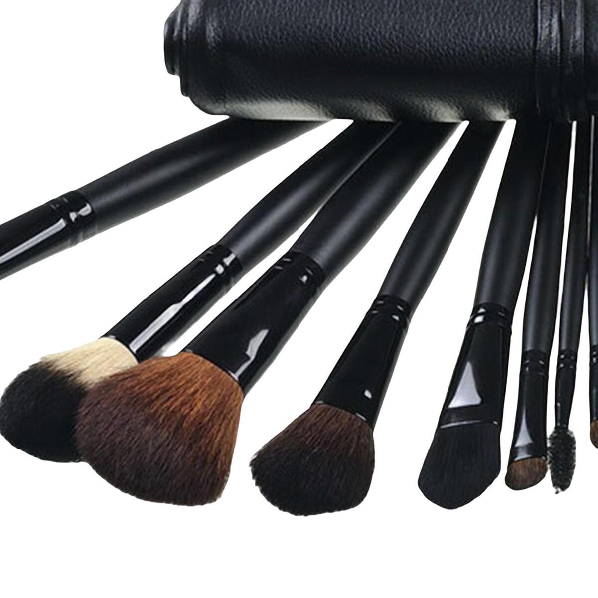 Makeup Brush Sets with Roller Bag Shadows Brush Powder Brush for Women Gifts