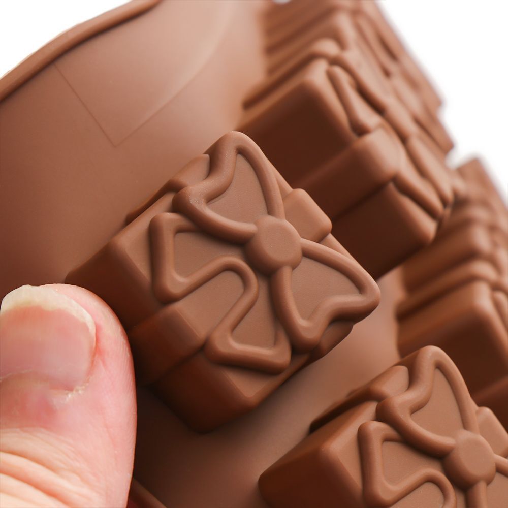 Chocolate Mold Wax Melts Ice Tray Cake Making Rose Hearts Silicone Mould